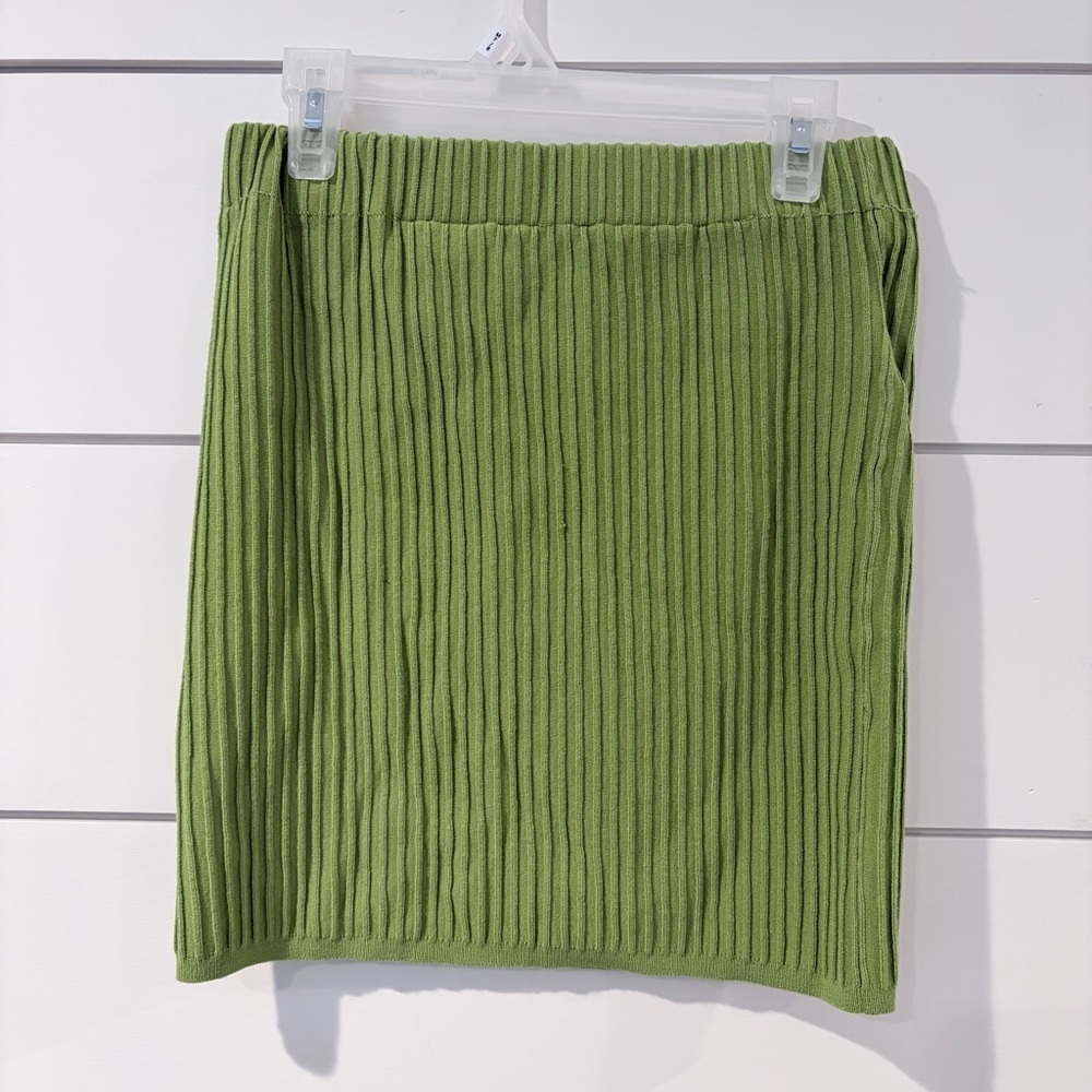 🌟2 for $10 Women’s Vintage Earthy Green Ribbed Soft Mini Skirt Small - Picture 8 of 8